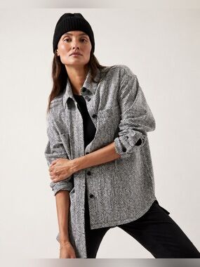 Athleta Herringbone Shacket Button Up Long Sleeve Shirt Size Small 1142
